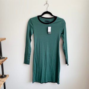 ABERCROMBIE & FITCH | LongSleeve Stripe Midi Dress